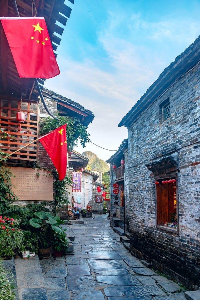 盐南高新区与韩国烋林集团举行项目签约仪式